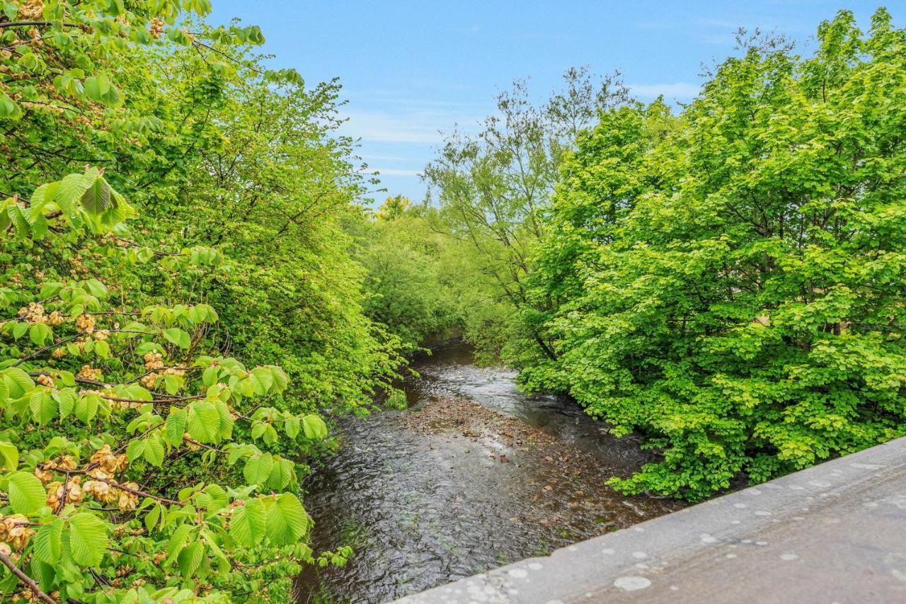 Saughton Suite With Views Of Water Of Leith Edimburgo Exterior foto