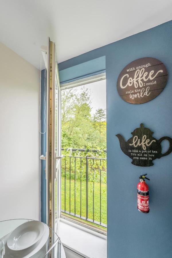 Saughton Suite With Views Of Water Of Leith Edimburgo Exterior foto